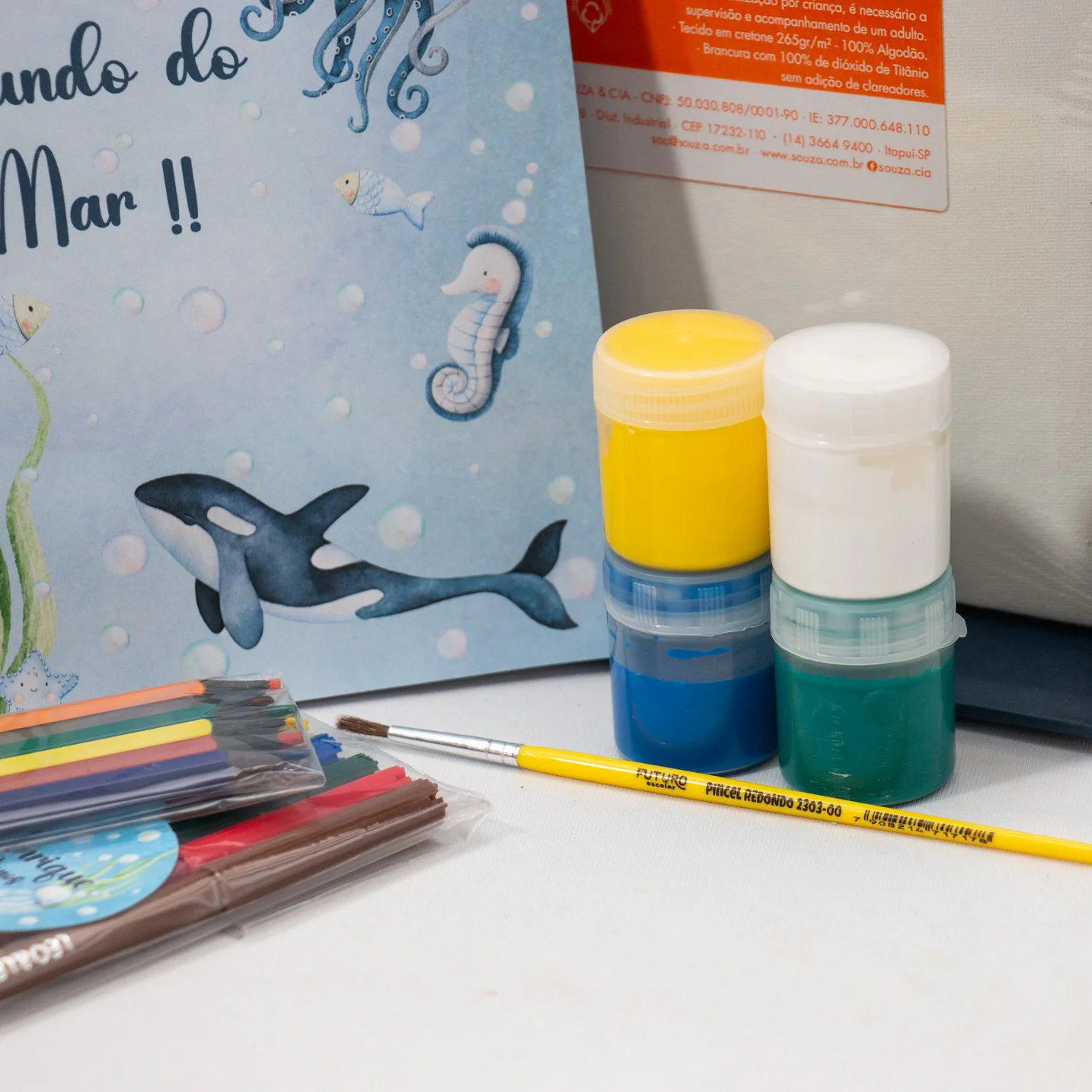 Maleta Cartonada kit pintura e colorir - Imagem 6