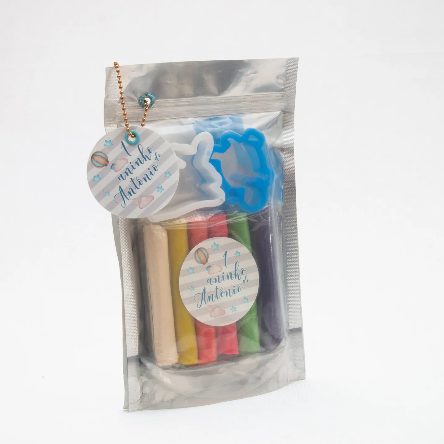 Saquinho Ziploc com massinha e cortadores - Imagem 2