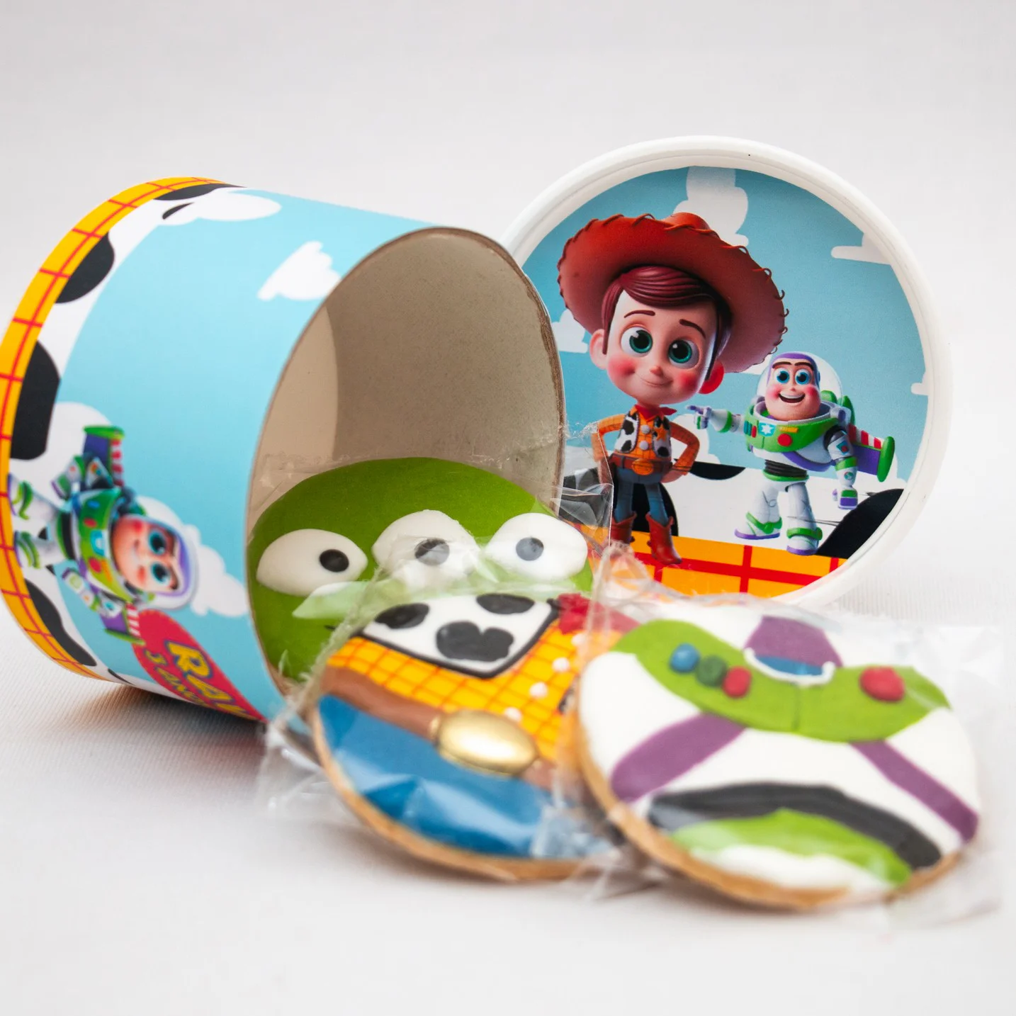 Tubolata com biscoito personalizado