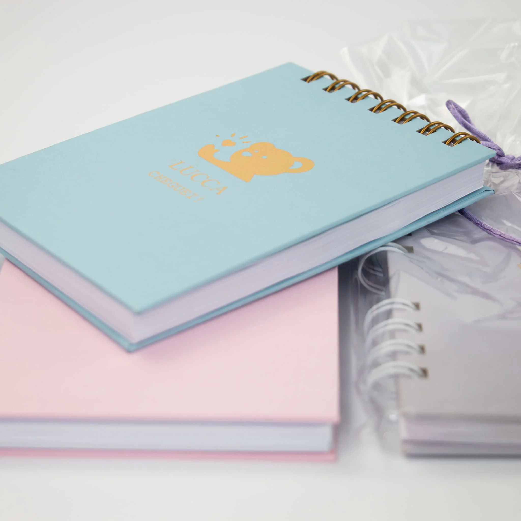 Bloquinho Cartonado com detalhes Hotstamping - Imagem 8