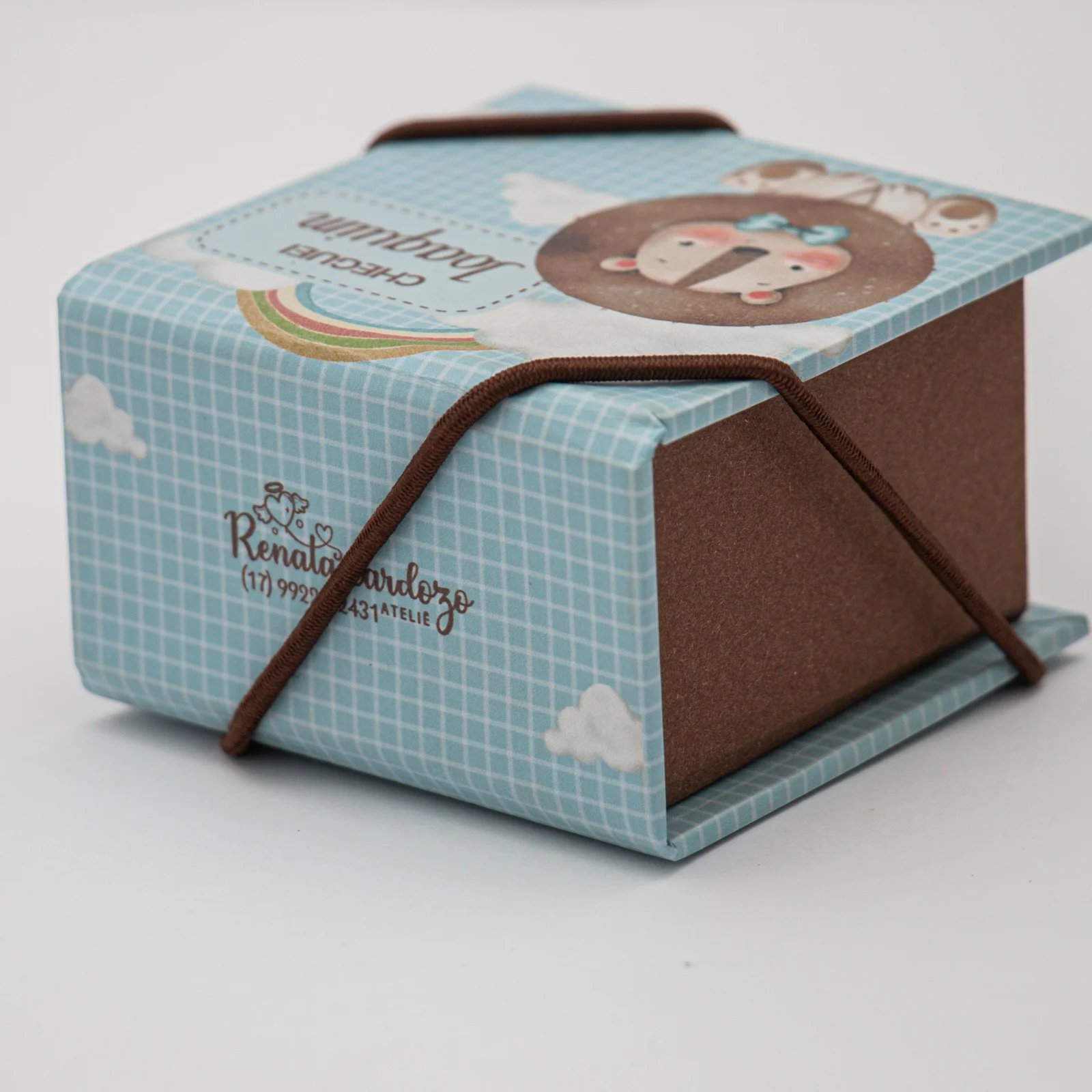 Caixa personalizada com doces - Imagem 6